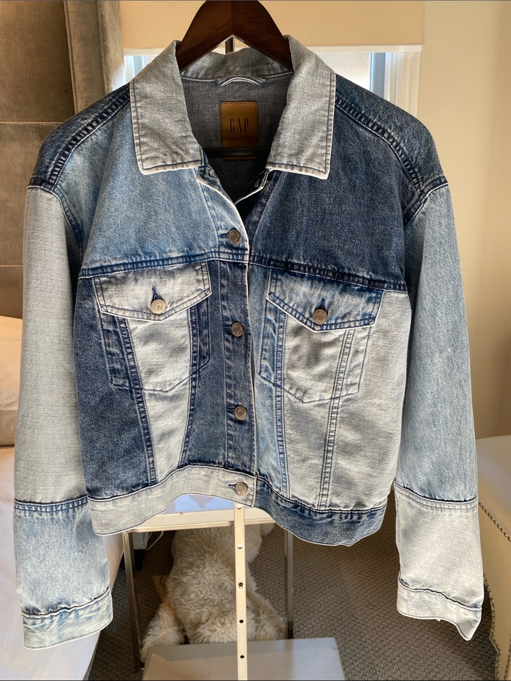 GAP Two-Tone Oversized Blue Denim Jacket